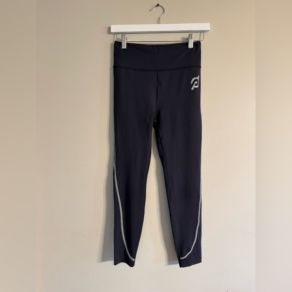 Peloton Move Mission Reflective Seam Legging Activewear Black - Picture 4 of 8